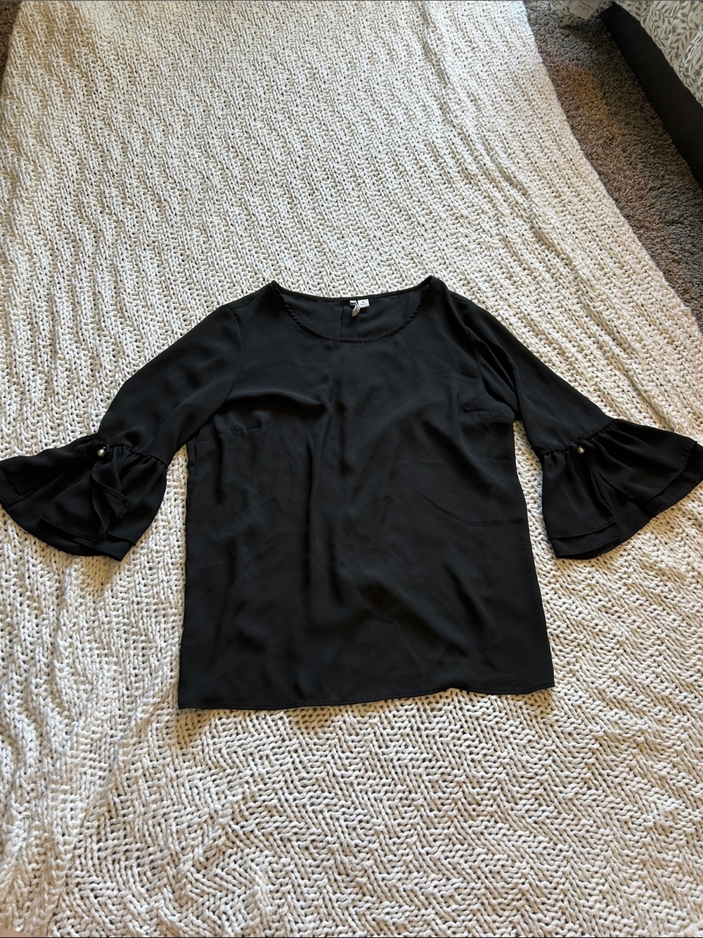 Elle Black Bell-Sleeve Blouse